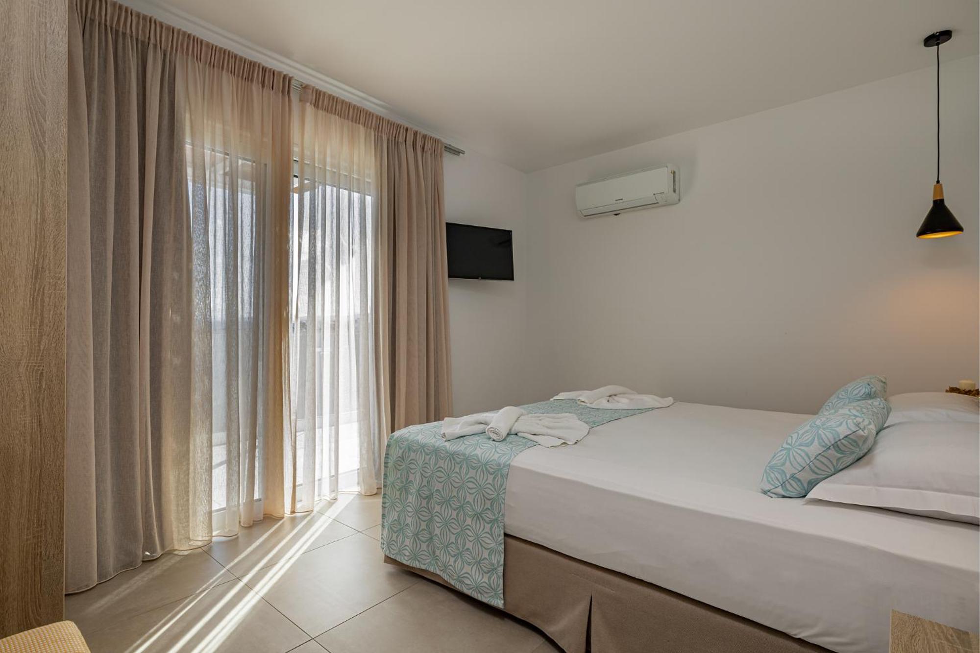 Areti Luxury Apartments Georgioupoli Bagian luar foto